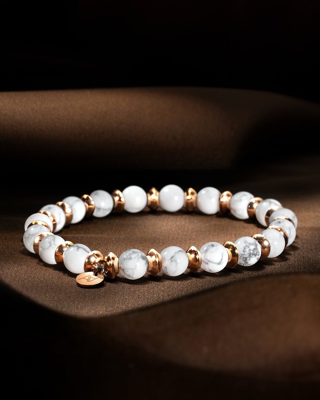 Packshot Bracelet Howlite Alcamo