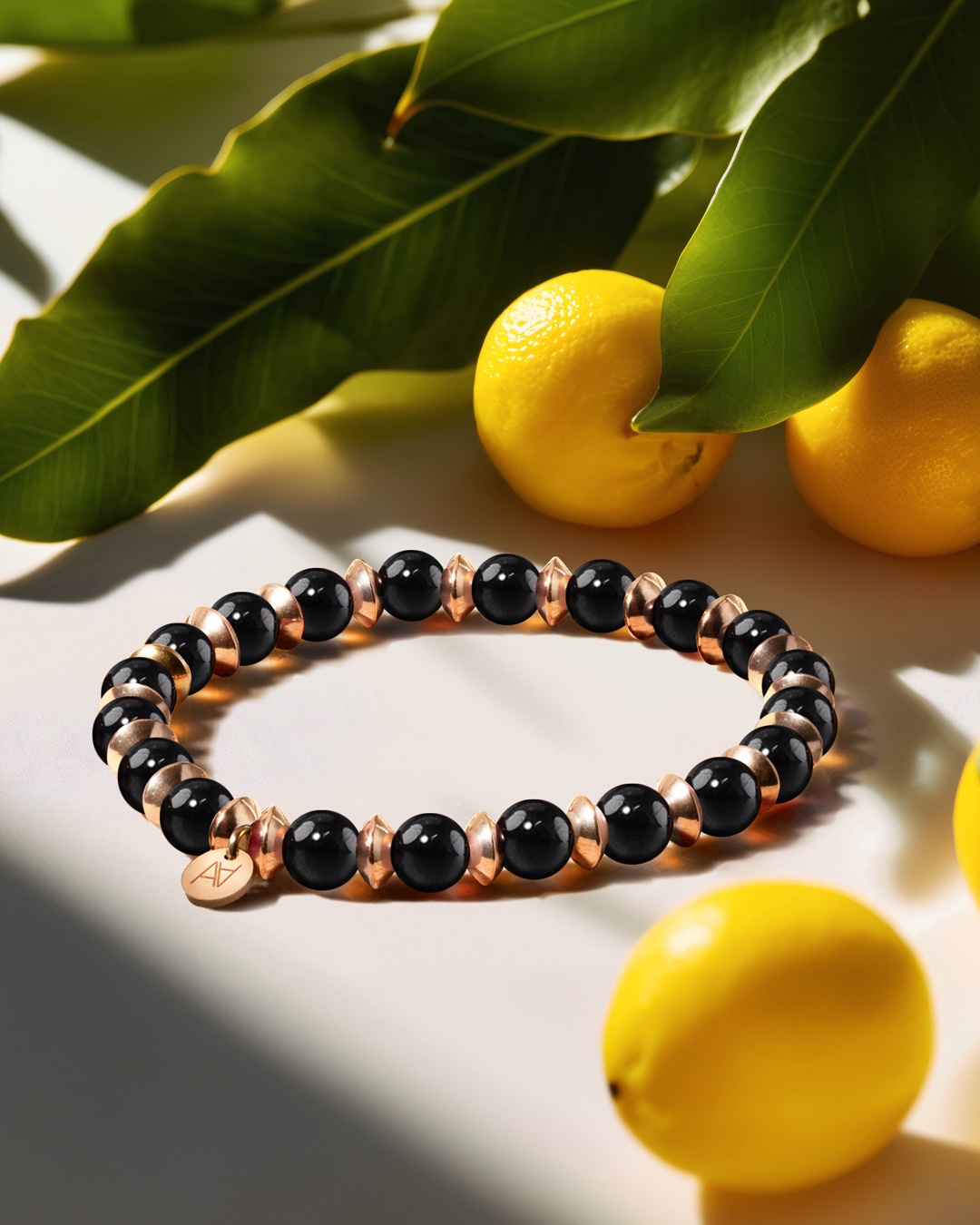 Packshot Bracelet Tourmaline Leonessa